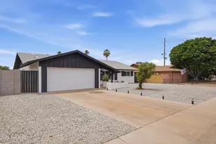 3453 W Hearn Rd, Phoenix, AZ 85053 - Photo 2
