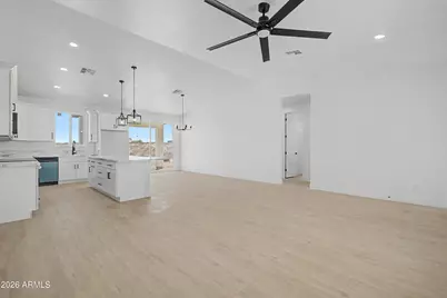32959 W Elwood Street, Tonopah, AZ 85354 - Photo 4