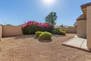 17715 W Redfield Rd, Surprise, AZ 85388 - Photo 28