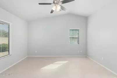 17715 W Redfield Road, Surprise, AZ 85388 - Photo 10