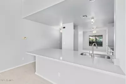 17715 W Redfield Road, Surprise, AZ 85388 - Photo 4