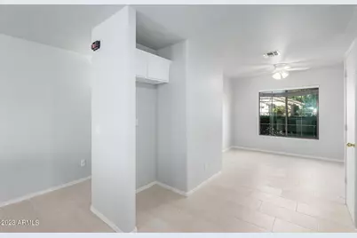 17715 W Redfield Road, Surprise, AZ 85388 - Photo 8