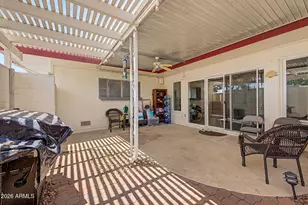 10020 W Royal Oak Rd, Sun City, AZ 85351 - Photo 24