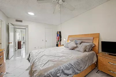 10020 W Royal Oak Road #F, Sun City, AZ 85351 - Photo 14