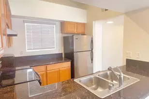 1065 W 1st St, Tempe, AZ 85281 - Photo 4