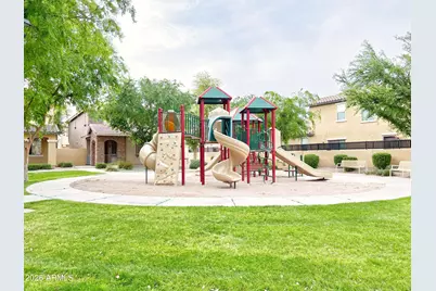 113 E Palomino Drive, Gilbert, AZ 85296 - Photo 22