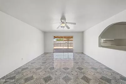 3207 N 54th Avenue, Phoenix, AZ 85031 - Photo 8
