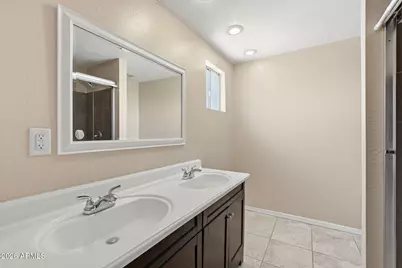 742 E Pepper Drive, Casa Grande, AZ 85122 - Photo 8
