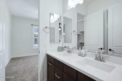 3034 E Desert Lane, Phoenix, AZ 85042 - Photo 24