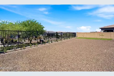 3034 E Desert Lane, Phoenix, AZ 85042 - Photo 40
