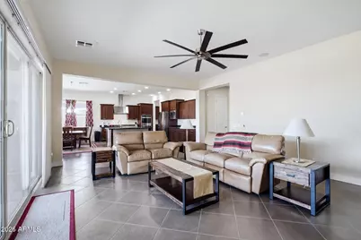 3034 E Desert Lane, Phoenix, AZ 85042 - Photo 6