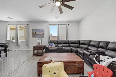 2667 E Bluff Spring Avenue, Apache Junction, AZ 85119 - Photo 4