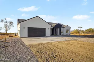 18772 W Beechnut Dr, Buckeye, AZ 85326 - Photo 10