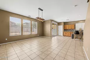 18371 W Hayden Dr, Surprise, AZ 85374 - Photo 10