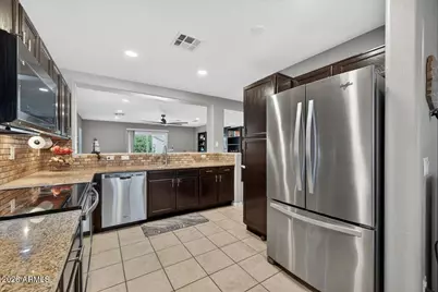 2688 E Mineral Park Road, San Tan Valley, AZ 85143 - Photo 10