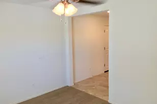 2924 S Washington St, Chandler, AZ 85286 - Photo 16