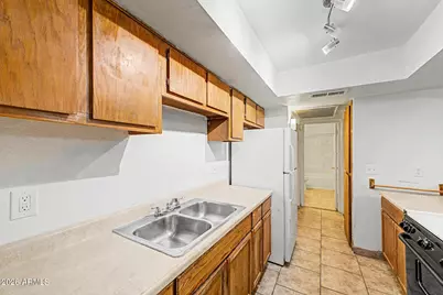 18202 N Cave Creek Road NW #224, Phoenix, AZ 85032 - Photo 10