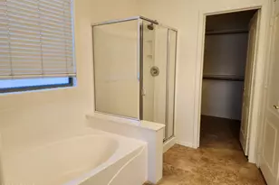 17938 W Port Royale Ln, Surprise, AZ 85388 - Photo 14