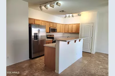17938 W Port Royale Lane, Surprise, AZ 85388 - Photo 4
