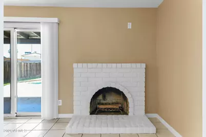4723 E Vineyard Road, Phoenix, AZ 85042 - Photo 10