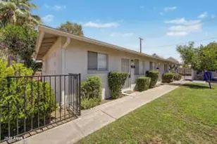 2209 S Granada Dr, Tempe, AZ 85282 - Photo 4