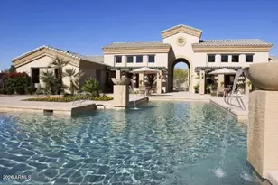 16013 S Desert Foothills Pkwy, Phoenix, AZ 85048 - Photo 12