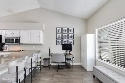 19215 N 11th Place, Phoenix, AZ 85024 - Photo 4