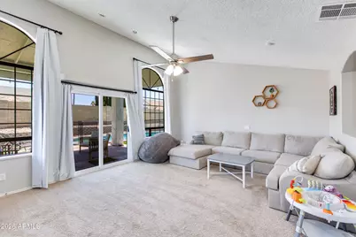 19215 N 11th Place, Phoenix, AZ 85024 - Photo 10