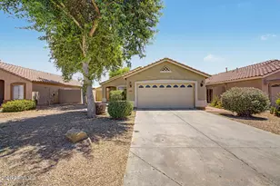 3297 E Juanita Ave, Gilbert, AZ 85234 - Photo 2