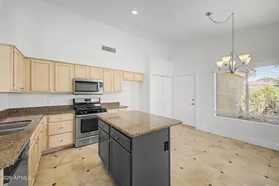 3297 E Juanita Avenue, Gilbert, AZ 85234 - Photo 12