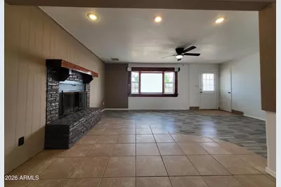 3401 W Saint Moritz Lane, Phoenix, AZ 85053 - Photo 6