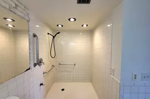 3401 W St Moritz Ln, Phoenix, AZ 85053 - Photo 20
