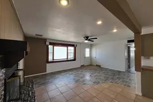 3401 W St Moritz Ln, Phoenix, AZ 85053 - Photo 6