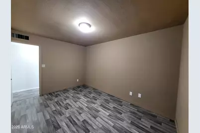 3401 W Saint Moritz Lane, Phoenix, AZ 85053 - Photo 26