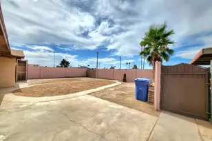3401 W St Moritz Ln, Phoenix, AZ 85053 - Photo 34