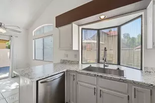4687 W Ivanhoe St, Chandler, AZ 85226 - Photo 12