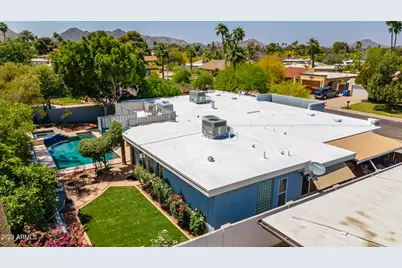 3351 E Las Rocas Drive, Phoenix, AZ 85028 - Photo 40
