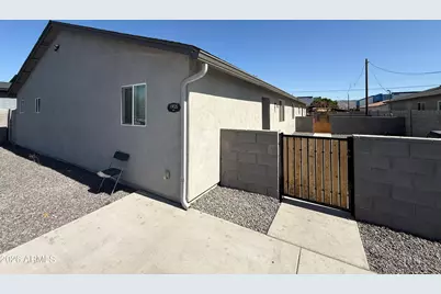 1905 E Illini Street, Phoenix, AZ 85040 - Photo 2