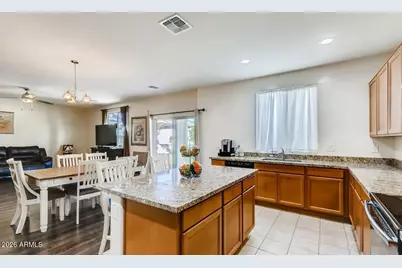 6144 W Freeway Lane, Glendale, AZ 85302 - Photo 6