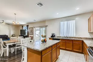6144 W Freeway Ln, Glendale, AZ 85302 - Photo 6