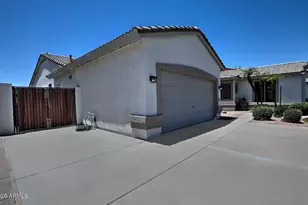 2067 W Remington Dr, Chandler, AZ 85286 - Photo 4