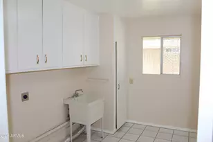 10207 W Kingswood Cir, Sun City, AZ 85351 - Photo 22