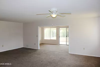 10207 W Kingswood Circle, Sun City, AZ 85351 - Photo 8