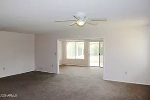 10207 W Kingswood Cir, Sun City, AZ 85351 - Photo 8