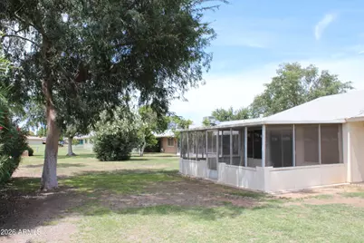 10207 W Kingswood Circle, Sun City, AZ 85351 - Photo 2