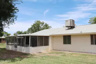 10207 W Kingswood Cir, Sun City, AZ 85351 - Photo 30