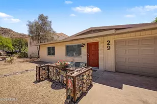 29 E Foothill Dr, Phoenix, AZ 85020 - Photo 4