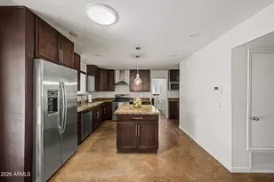 29 E Foothill Dr, Phoenix, AZ 85020 - Photo 10