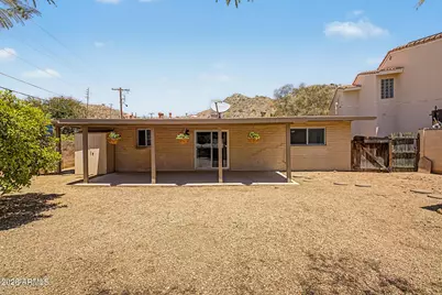 29 E Foothill Drive, Phoenix, AZ 85020 - Photo 28