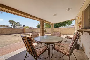 3753 W Dalphin Rd, Phoenix, AZ 85051 - Photo 30